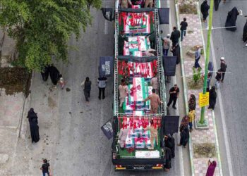 Asesinados 206 estudiantes y profesores en ataques contra Irán: 120 escuelas dañadas