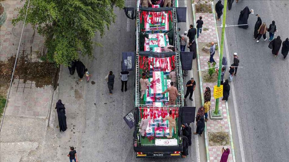 Asesinados 206 estudiantes y profesores en ataques contra Irán: 120 escuelas dañadas