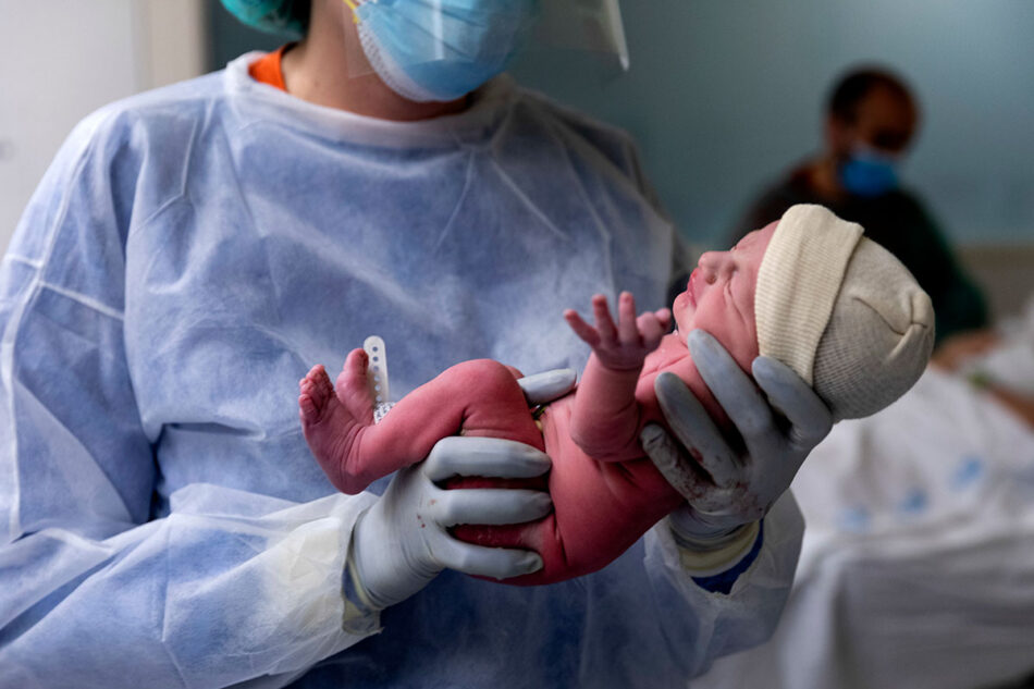 “Muchas profesionales piensan que la Consejería de Sanidad de la Comunidad de Madrid quiere acabar con la matrona en Atención Primaria”