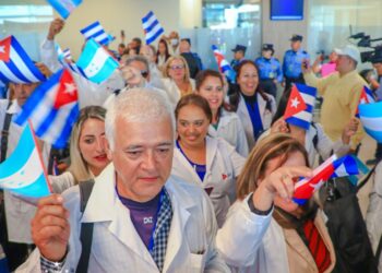Cuba denuncia presión y chantaje de EEUU por ayuda médica