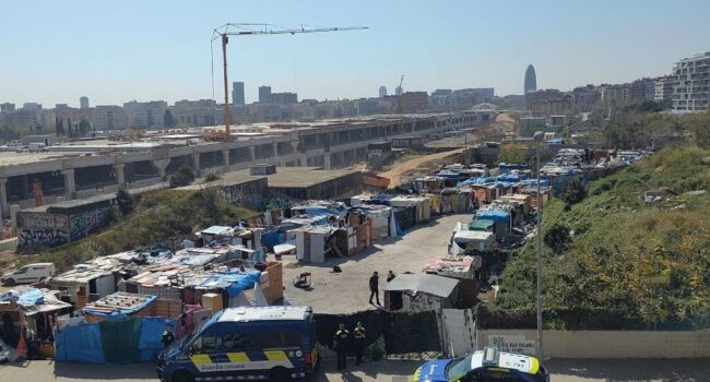 BComú exigeix a Collboni un seguiment de les persones desallotjades de La Sagrera i els costos de l’operatiu