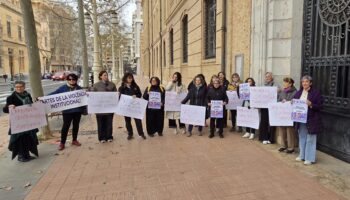 19 organizaciones plantan a la concejala de Igualdad Rocío Gil Uncio y se niegan a asistir al Consell de les Dones ante el boicot del Ayto. de Valencia de la manifestación del 8 de marzo