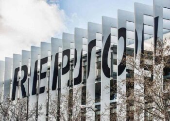 Repsol es la gran cadena de gasolineras que más ha subido el precio del gasóleo en los últimos cuatro días