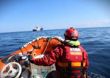 La ONG Salvamento Marítimo Humanitario (SMH) denuncia la impunidad que impera en el Mediterráneo y advierte del endurecimiento de las rutas migratorias  