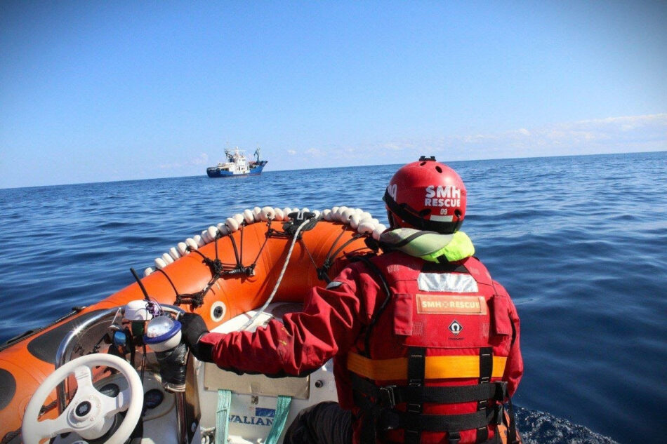 La ONG Salvamento Marítimo Humanitario (SMH) denuncia la impunidad que impera en el Mediterráneo y advierte del endurecimiento de las rutas migratorias