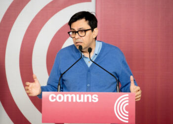 Pisarello retreu a Collboni el seu silenci davant la presència d’empreses israelianes al Mobile i el titlla d’“alcalde poc valent”