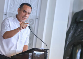 La Fiscalía anticorrupción de Perú ordena el registro de 27 domicilios relacionados con contratos con el ex presidente Jeri