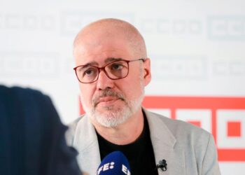 El récord de personas trabajando en España tiene un contrapunto: salarios estancados y que no dan para llegar a fin de mes