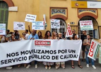 Desconvocada la huelga en las Oficinas de Extranjería