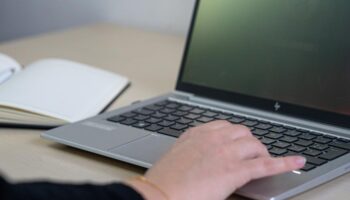 Más de 500.000 empleadas y empleados públicos de las Administraciones locales se beneficiarán de la reducción de jornada a 35 horas