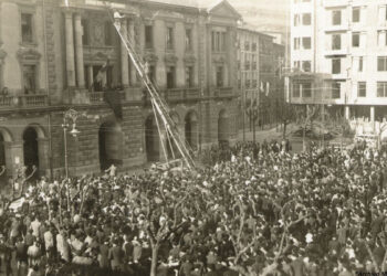 IU CyL reivindica la República en el 95 aniversario del 14 de abril
