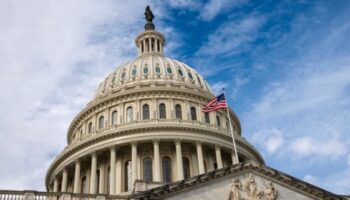 Senado de EE.UU. rechaza restricciones a una posible acción militar de Trump en Cuba: republicanos vencen 51 a 47