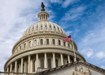 Senado de EE.UU. rechaza restricciones a una posible acción militar de Trump en Cuba: republicanos vencen 51 a 47