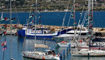 La Flotilla Global Sumud sale de costas italianas rumbo a la región de Gaza