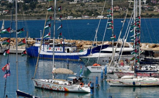 La Flotilla Global Sumud sale de costas italianas rumbo a la región de Gaza