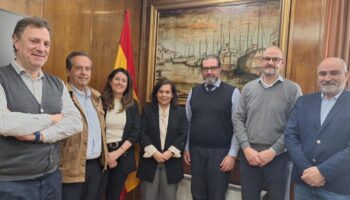 CCOO y UGT rechazan cualquier intento de intromisión de empresas extranjeras que cuestionen la reserva de pabellón en los servicios portuarios españoles