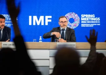 FMI: Guerra de EE.UU. contra Irán eleva riesgo de una recesión mundial