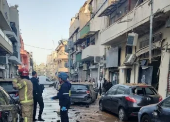 Misiles iraníes impactan en «Tel Aviv» y sus alrededores