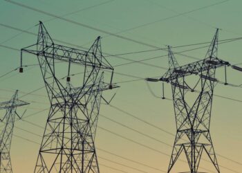 Apagón ibérico, año 1: de la caída del sistema eléctrico a su costoso refuerzo