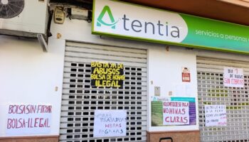 CGT denuncia que a su secretaria general en Atentia Azahar Care Services no le dan la baja después de sufrir un accidente laboral