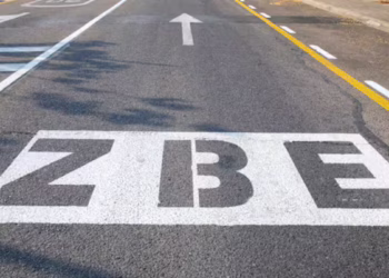 La asamblea ciudadana Santander Saludable registra demanda e informe pericial contra la Ordenanza de Zona de Bajas Emisiones (ZBE) por no proteger la salud y por la opacidad en los datos