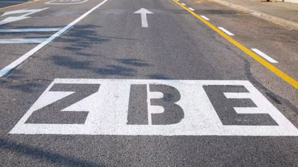 La asamblea ciudadana Santander Saludable registra demanda e informe pericial contra la Ordenanza de Zona de Bajas Emisiones (ZBE) por no proteger la salud y por la opacidad en los datos