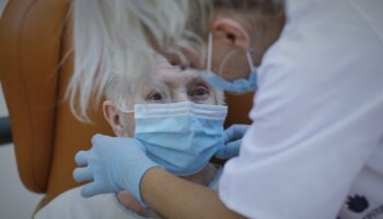 Convocan manifestación el 9 de abril para denunciar la falta de personal y de medios de trabajo así como la represión sindical en las residencias de Barcelona