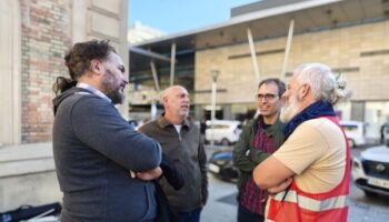 El candidato de Por Andalucía, Ernesto Alba, exige «frenar las ayudas públicas a las empresas que explotan a sus trabajadores»
