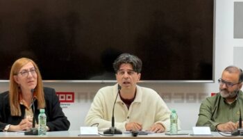 Izquierda Unida de Castilla y León pone sus sedes a disposición de personas migrantes para facilitar su regularización