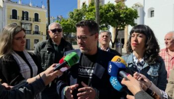 Adelante Andalucía se compromete a llevar el tranvía del Campo de Gibraltar los 30 primeros días de legislatura