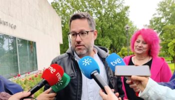 Adelante Andalucía le declara la guerra a los bancos y fondos de inversión que acumulan vivienda en Andalucía y desmiente a Moreno Bonilla