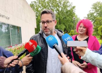 Adelante Andalucía le declara la guerra a los bancos y fondos de inversión que acumulan vivienda en Andalucía y desmiente a Moreno Bonilla