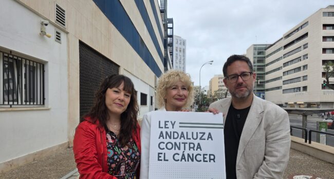 Adelante Andalucía presenta Ley contra el Cáncer junto a Ángela Claverol de Amama