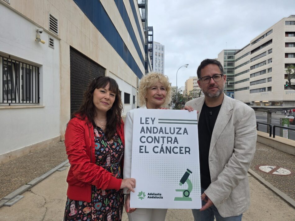 Adelante Andalucía presenta Ley contra el Cáncer junto a Ángela Claverol de Amama