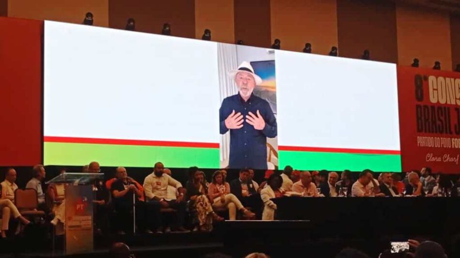 Lula pide a la militancia del PT intensificar su contacto con el pueblo