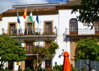 CGT denuncia la externalización del servicio médico en el Ayuntamiento de Marbella: «Viola el derecho al trabajo saludable»
