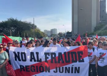 La Corte electoral peruana rechaza la propuesta de comicios extras por ser inviables