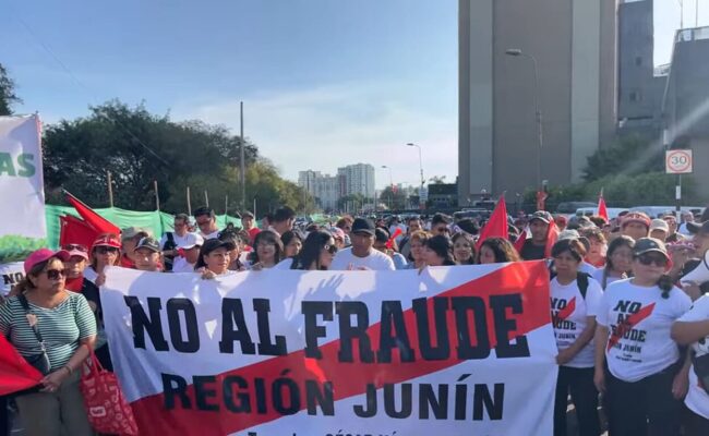 Instituciones peruanas desbaratan las pretensiones de la extrema derecha de cara a la segunda vuelta de las presidenciales
