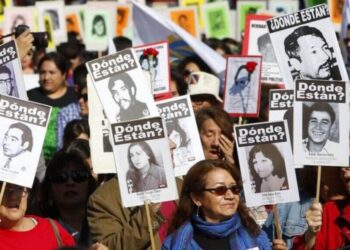 Exigen en Chile la continuidad del Plan de Búsqueda de Desaparecidos que Kast amenaza con desmantelar