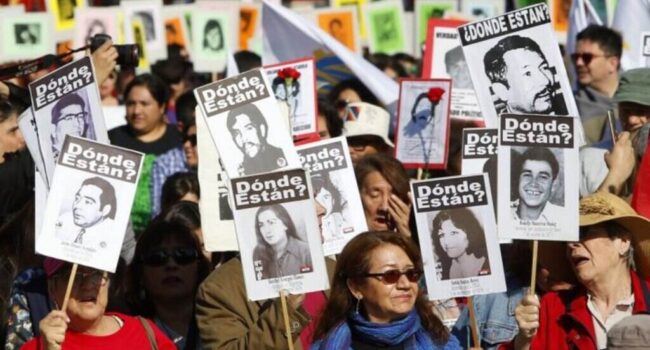 Exigen en Chile la continuidad del Plan de Búsqueda de Desaparecidos que Kast amenaza con desmantelar