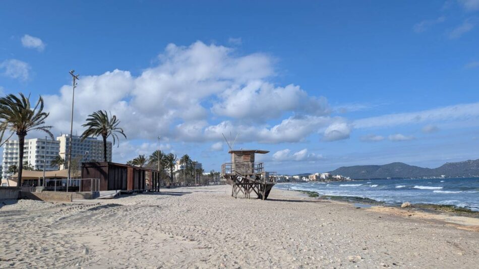 Playas en retroceso buscan cómo sobrevivir al cambio climático