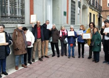 Los mayores de Chamberí (Madrid) vuelven al pleno del distrito para protestar por su discriminación en los gimnasios municipales gestionados por GoFit