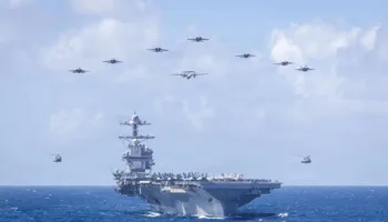 Portaaviones USS Gerald Ford regresa a EE. UU. tras despliegue récord