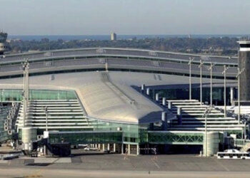 CCOO: «L’ampliació d’aeroports incrementarà les emissions de CO₂»