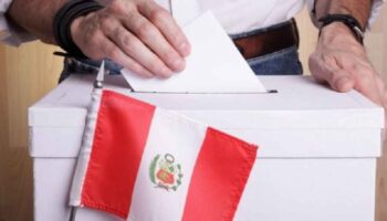 Perú se embarca en sus elecciones presidenciales con total incertidumbre y 35 candidaturas