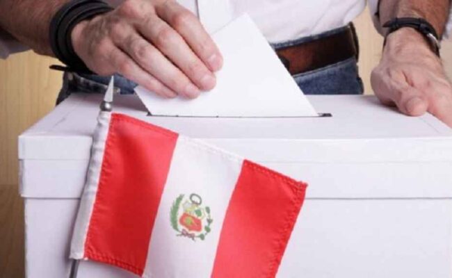 Perú se embarca en sus elecciones presidenciales con total incertidumbre y 35 candidaturas