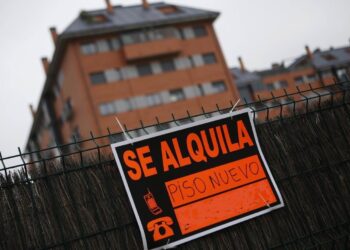 FACUA insta a los grupos parlamentarios a no ponerse del lado de los especuladores inmobiliarios y apoyar la prórroga de alquileres