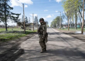 Rusia anuncia alto al fuego temporal con Ucrania con motivo de Pascua