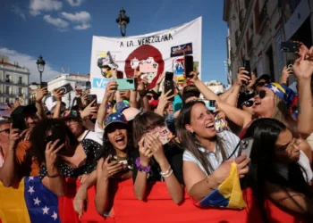 «Cuando la Puerta del Sol se abre al racismo antivenezolano»