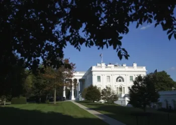 Servicio Secreto de EE.UU. investiga reporte de disparos cerca de Casa Blanca